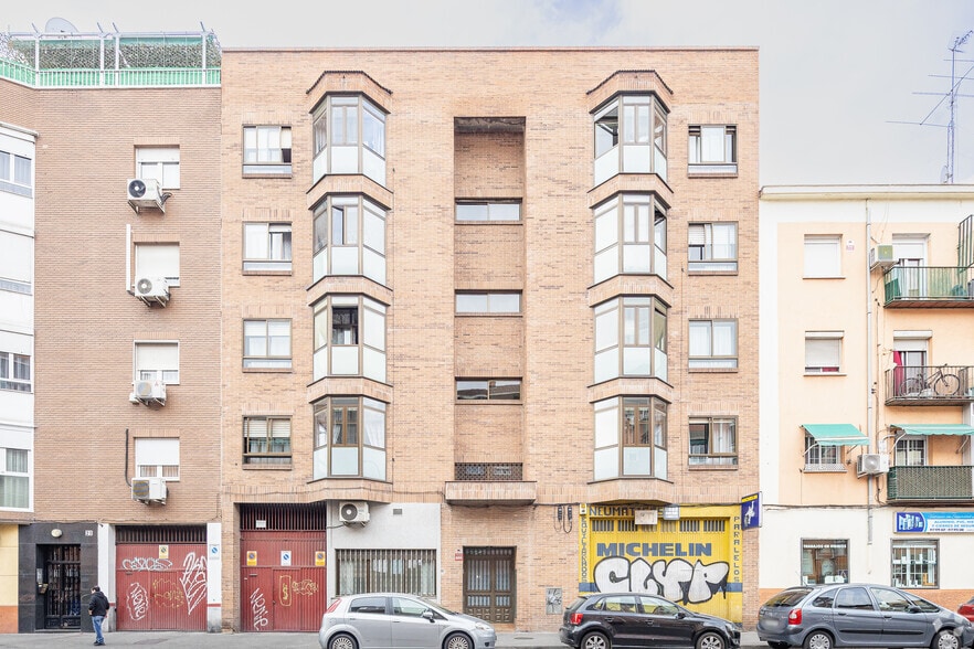 Calle del Arroyo Bueno, 23, Madrid, Madrid en alquiler - Foto principal - Imagen 1 de 2