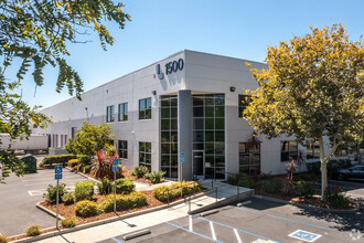 1500 Overland Ct, West Sacramento, CA en alquiler Foto del edificio- Imagen 1 de 9