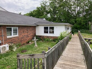 Más detalles para 205 Bridge St, Munfordville, KY - Health Care en venta