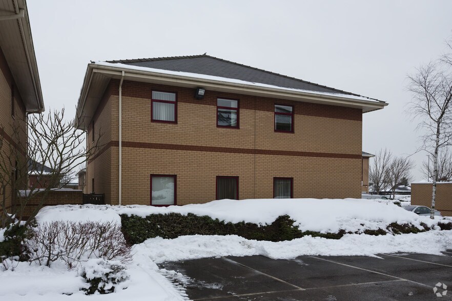 Bruntcliffe Rd, Morley en venta - Foto del edificio - Imagen 2 de 3