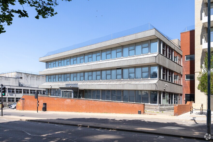 30-35 Edward St, Brighton en alquiler - Foto del edificio - Imagen 2 de 3