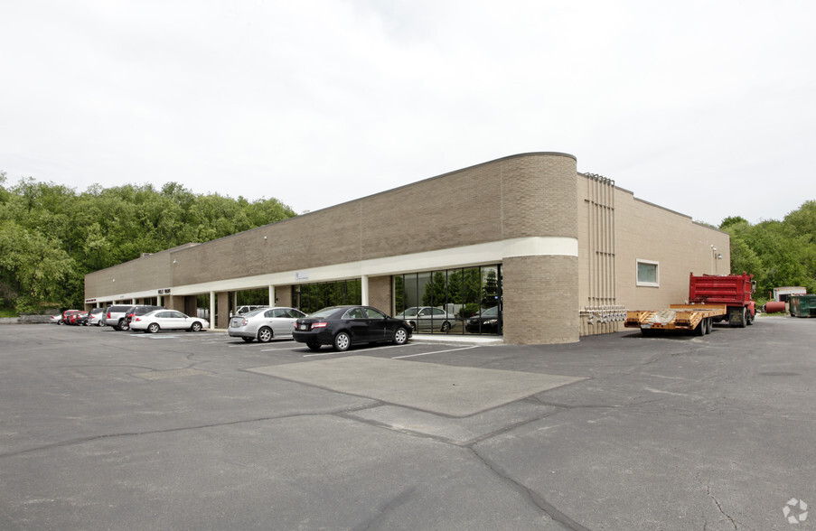 150 Lake Dr, Wexford, PA en alquiler - Foto del edificio - Imagen 2 de 5