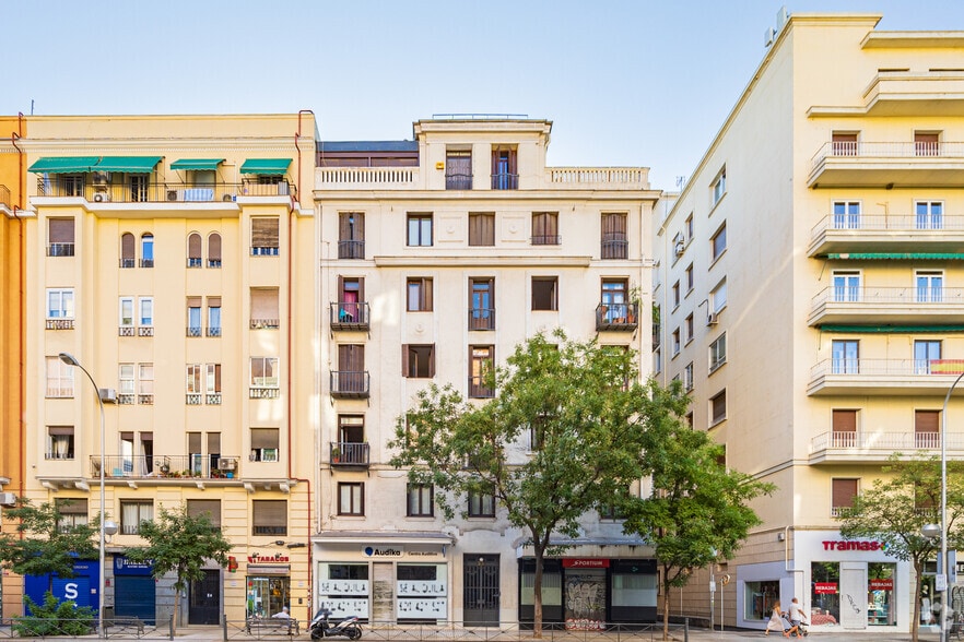 Calle Narváez, 25, Madrid, Madrid en venta - Foto principal - Imagen 1 de 1