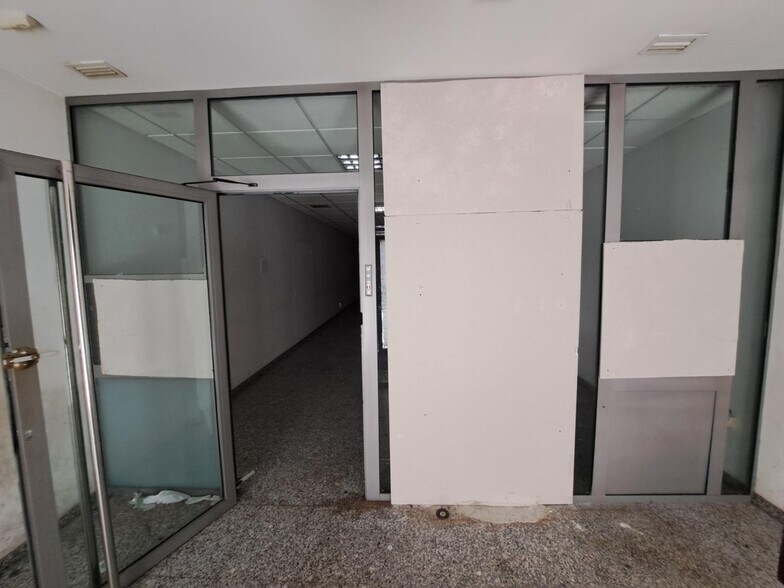 Local en Alzira en venta - Foto del edificio - Imagen 2 de 17