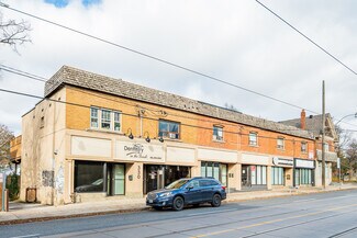 Más detalles de 328-338 Kingston Rd, Toronto, ON - Local en venta