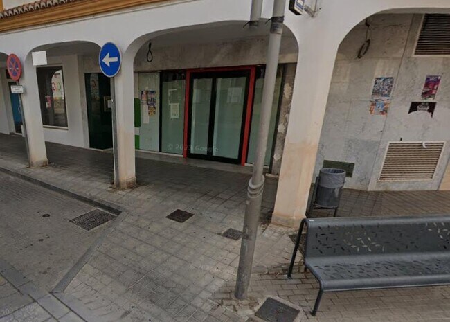 Más detalles de Calle Granada, 15, Huétor Vega - Local en venta