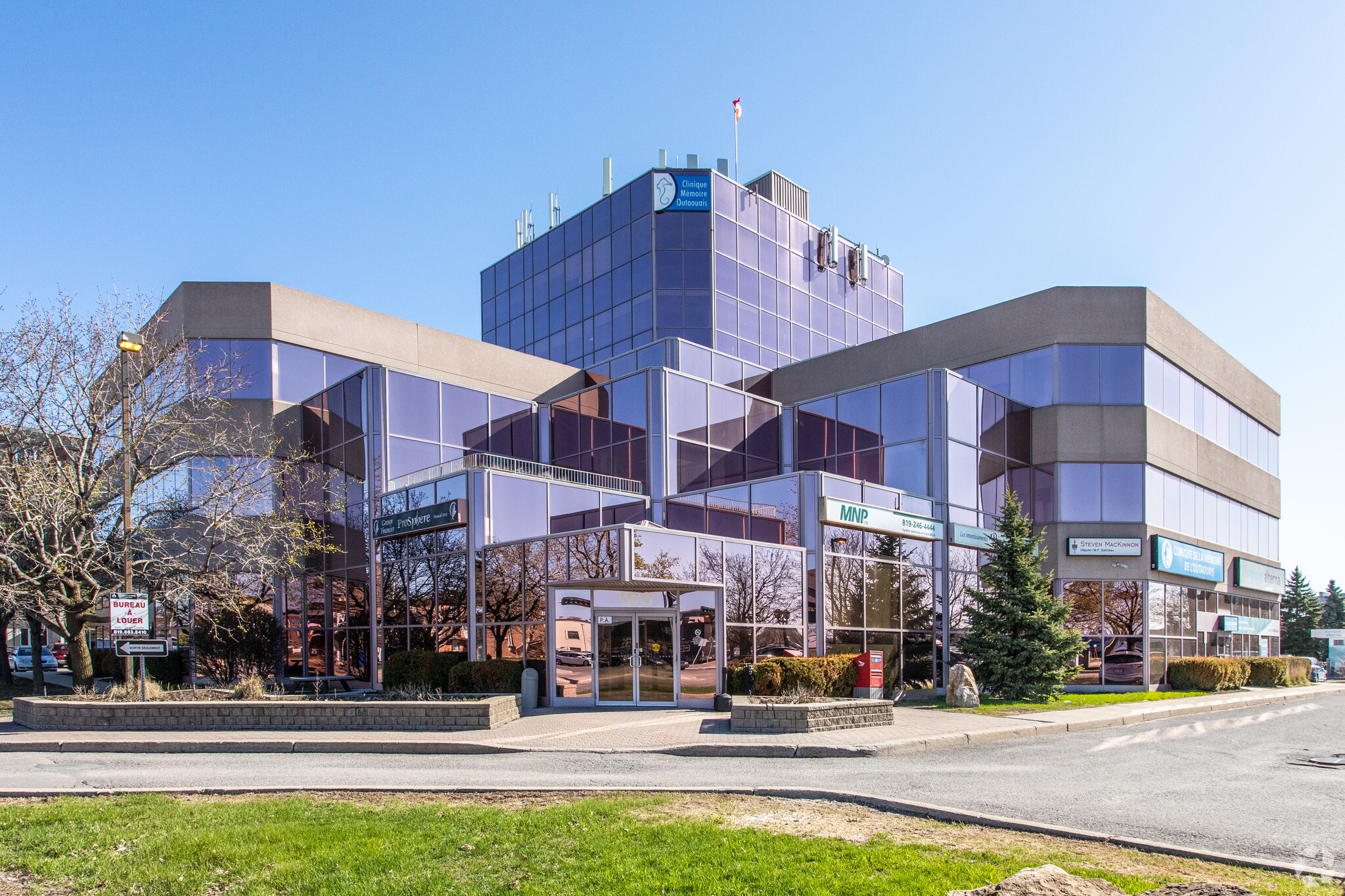 160 Boul De L'hôpital, Gatineau, QC en alquiler Foto principal- Imagen 1 de 3