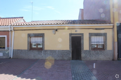 Calle Real, 11, Yeles, Toledo en venta - Foto principal - Imagen 1 de 5