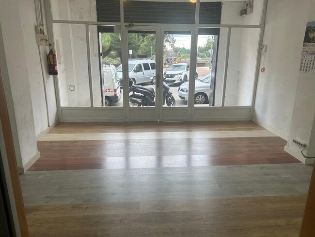 Más detalles de Local en alquiler