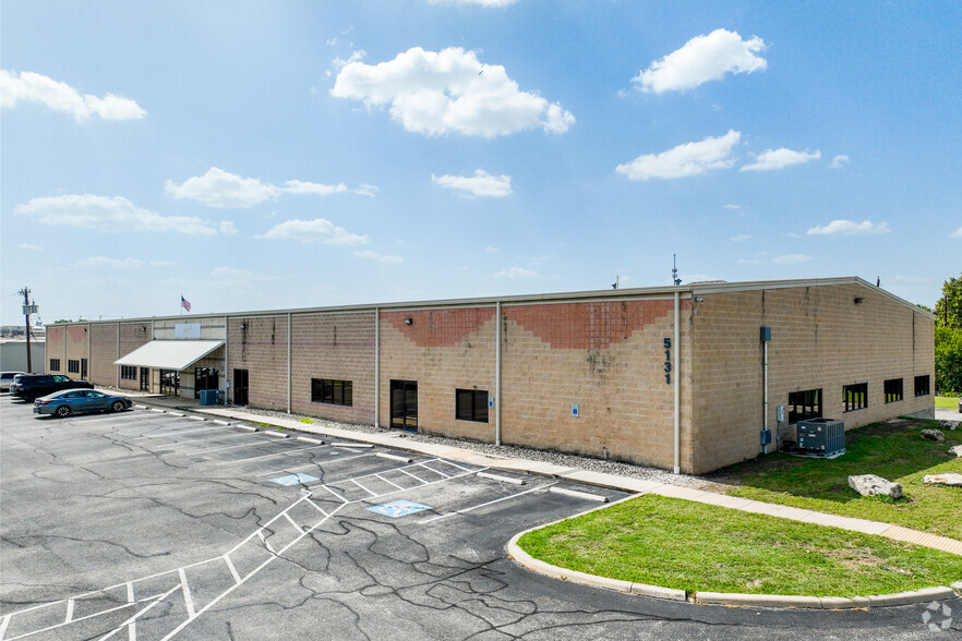 5131 Beckwith Blvd, San Antonio, TX en alquiler - Foto del edificio - Imagen 1 de 4