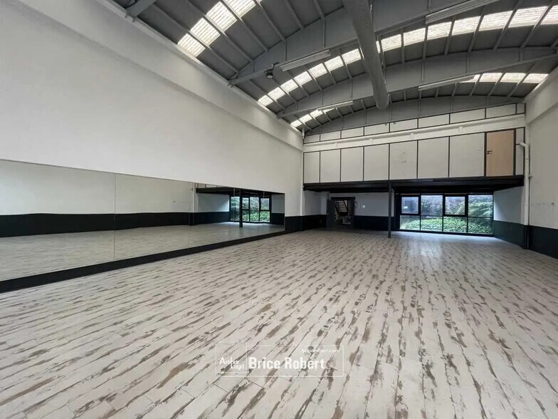 Oficina en Genay en alquiler - Foto del interior - Imagen 3 de 5