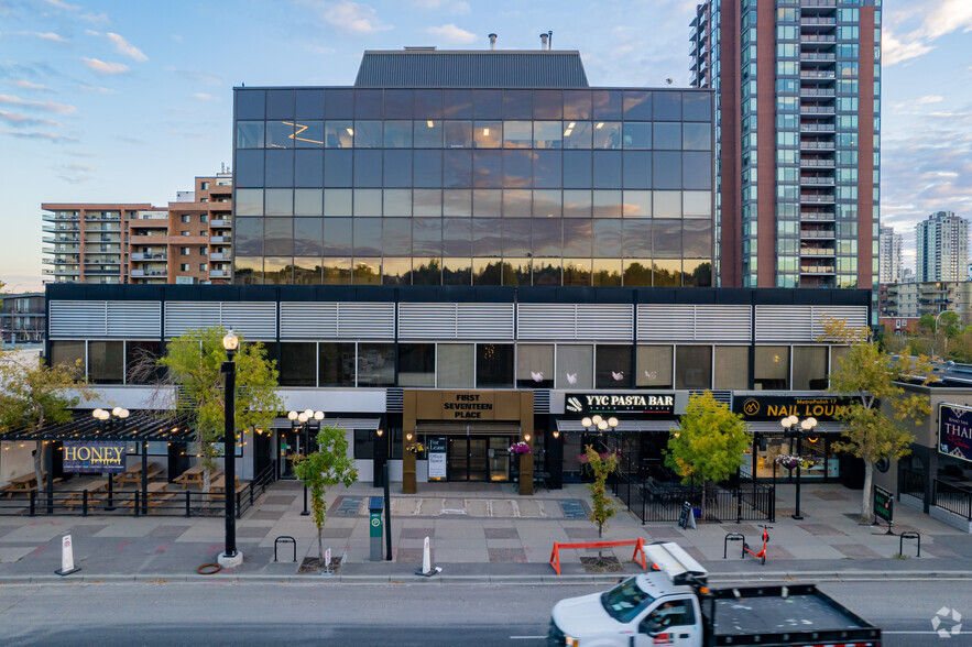 1324 17 Av SW, Calgary, AB en alquiler - Foto del edificio - Imagen 2 de 3