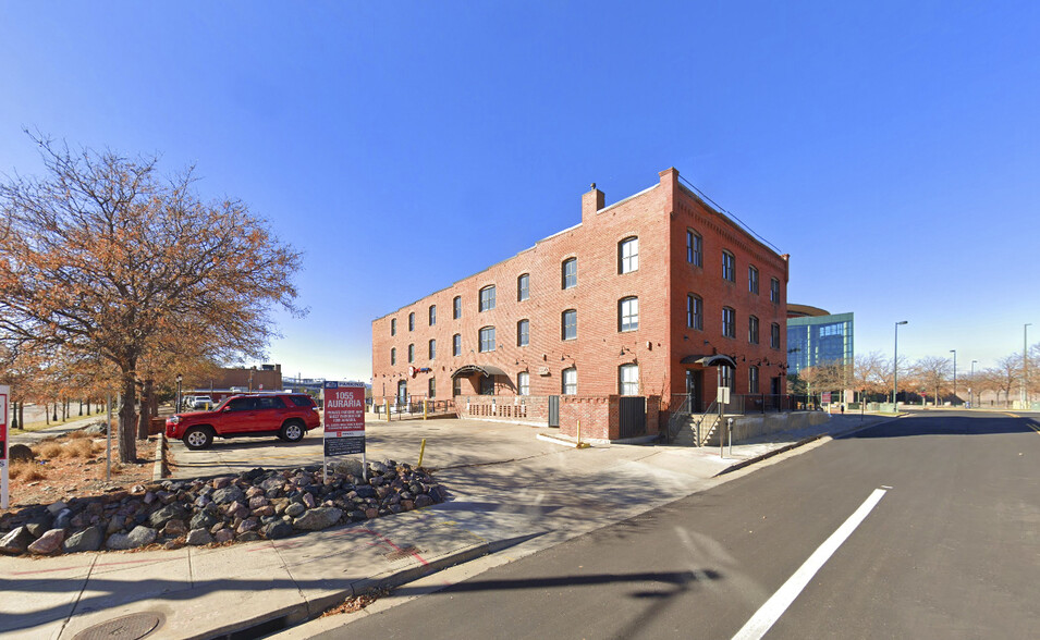 1055 Auraria Pkwy, Denver, CO en alquiler - Foto del edificio - Imagen 1 de 3