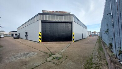 Tonbridge Rd, Romford en alquiler Foto del edificio- Imagen 1 de 3