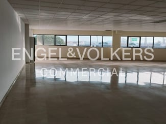 Más detalles de Oficina en alquiler