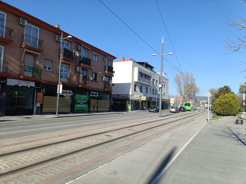 Calle Fernando de los Ríos, 1, Armilla, Granada en alquiler - Foto del edificio - Imagen 2 de 17