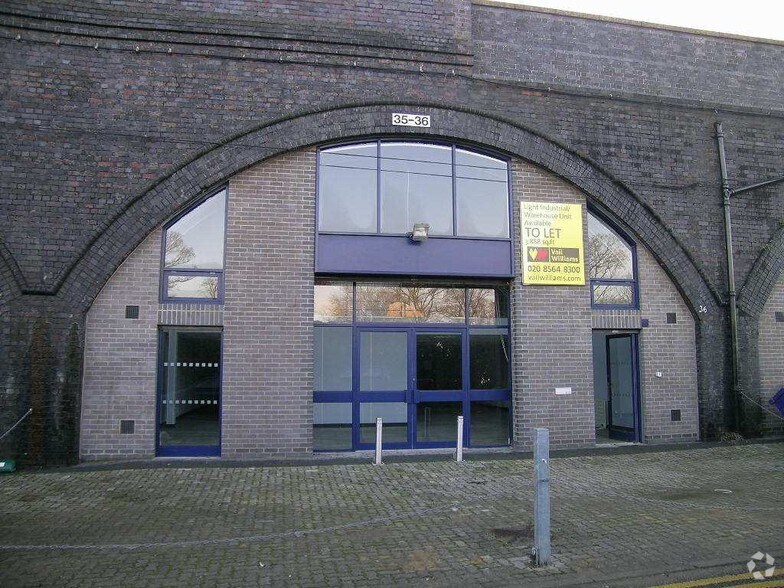 Alma Rd, Windsor en alquiler - Foto del edificio - Imagen 3 de 10