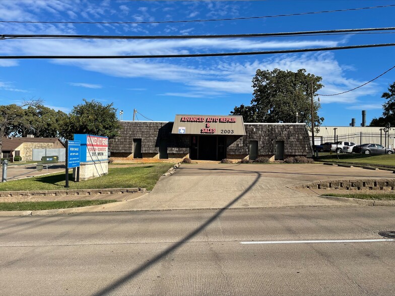 2003 W Arkansas Ln, Arlington, TX en alquiler - Foto del edificio - Imagen 1 de 5