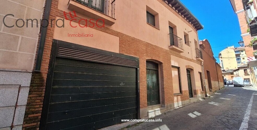 Edificio residencial en Segovia, Segovia en venta - Foto del edificio - Imagen 2 de 71