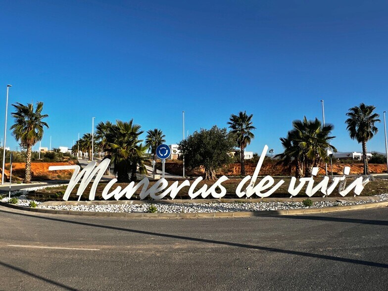 Terreno en Albolote, Granada en venta - Foto del edificio - Imagen 2 de 7