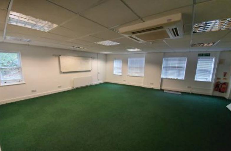 118 High St, Uxbridge en alquiler - Foto del interior - Imagen 2 de 6