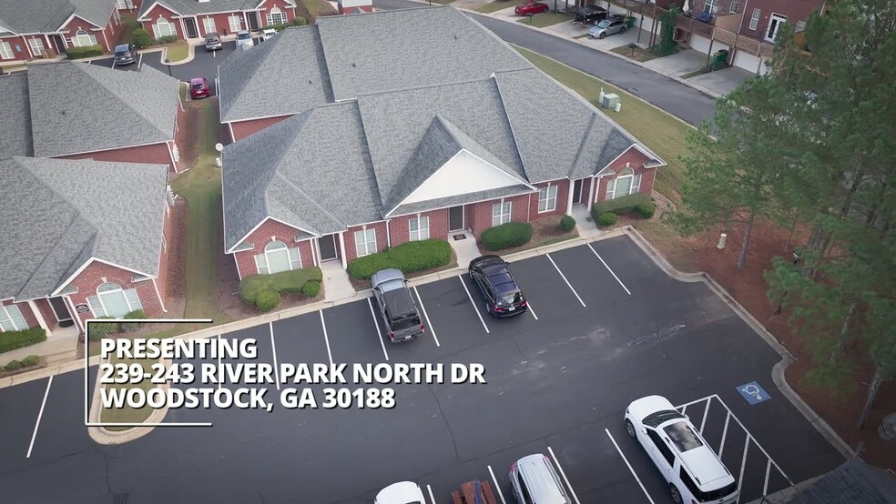 239-243 River Park North Dr, Woodstock, GA en venta - Vídeo de anuncio comercial - Imagen 2 de 26