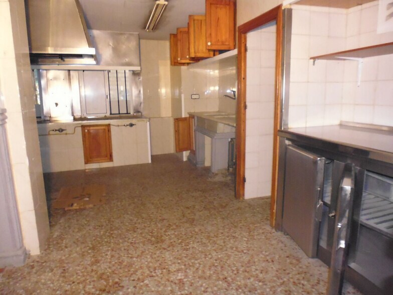 Local en Alzira en venta - Foto del edificio - Imagen 3 de 27