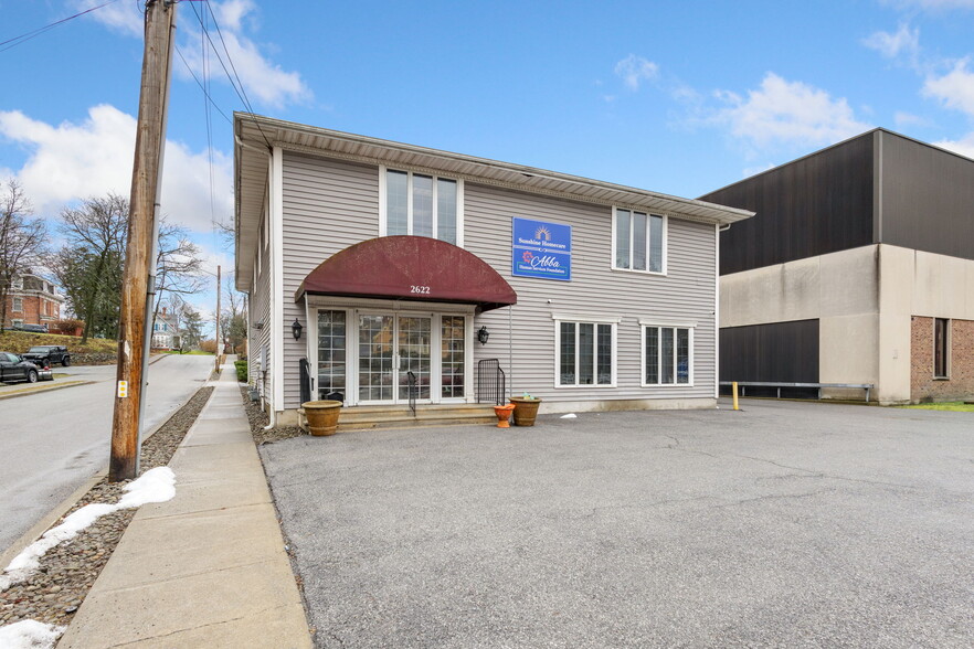 2622 South Ave, Wappingers Falls, NY en venta - Foto del edificio - Imagen 1 de 60