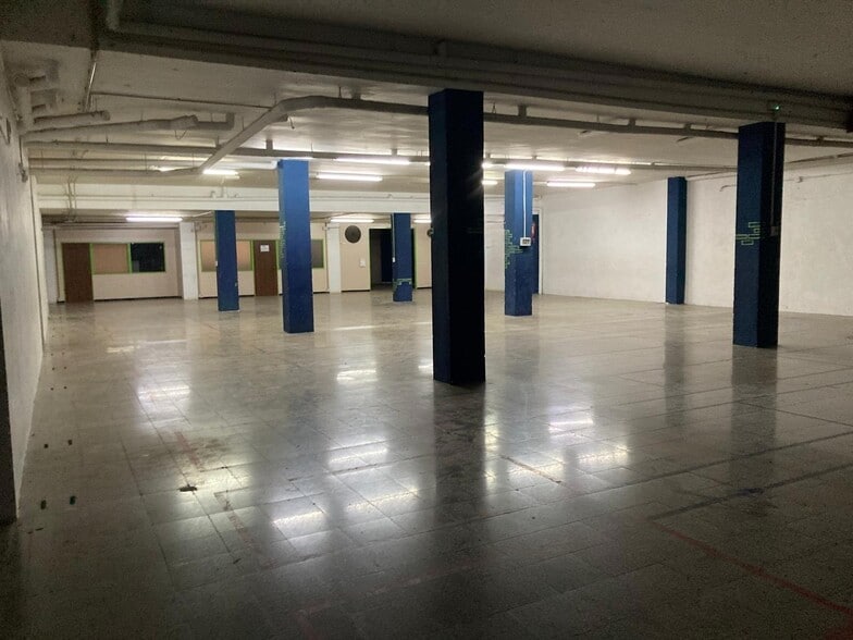 Nave en Mataró, Barcelona en venta - Foto del edificio - Imagen 2 de 2