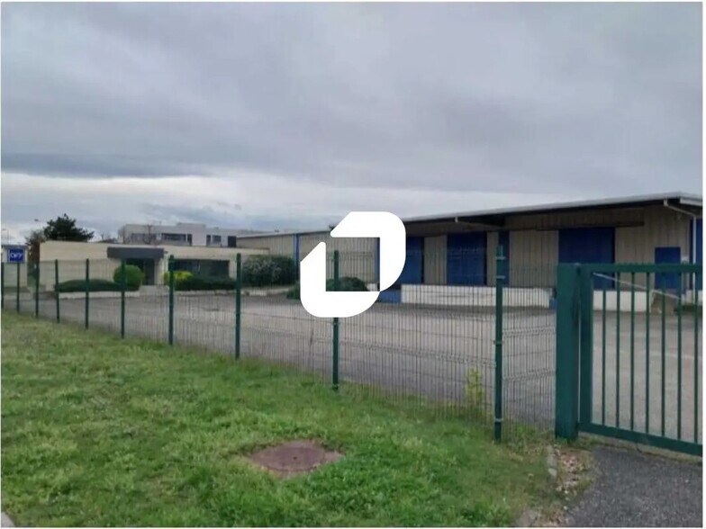 50 Rue Du Mollaret, Saint-Quentin-Fallavier en alquiler - Foto del edificio - Imagen 2 de 15