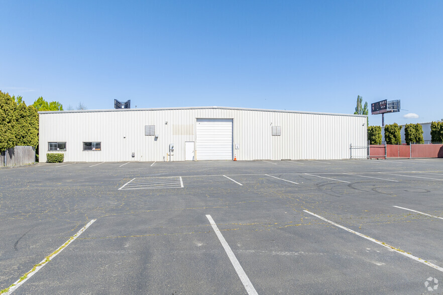 6407 20th St E, Fife, WA en venta - Foto del edificio - Imagen 2 de 5