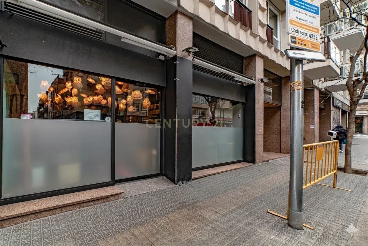 Local en Barcelona, Barcelona en alquiler Foto del edificio- Imagen 1 de 4