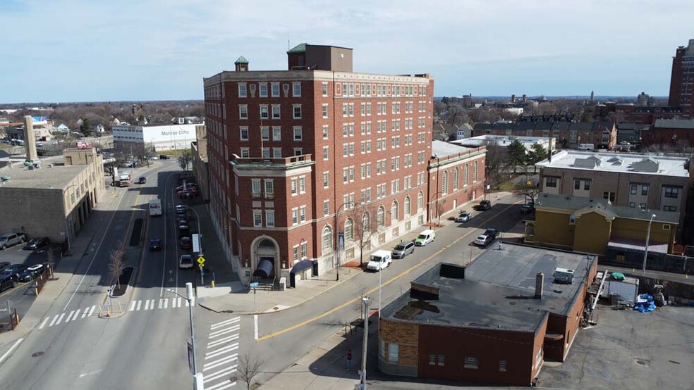 400 Andrews St, Rochester, NY en alquiler - Foto del edificio - Imagen 2 de 17