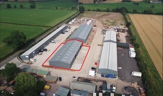 Más detalles de Eastern Way, Heath And Reach - Nave en alquiler