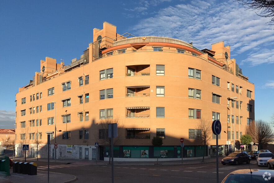 Calle Presidente Felipe González, 4, Arganda del Rey, Madrid en alquiler - Foto del edificio - Imagen 2 de 2