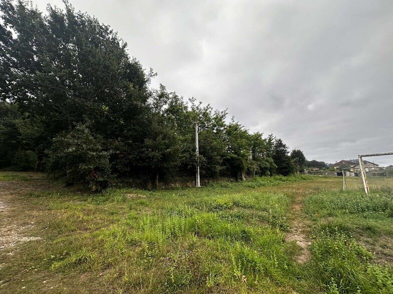 Terreno en Pontevedra en venta - Foto del edificio - Imagen 3 de 8