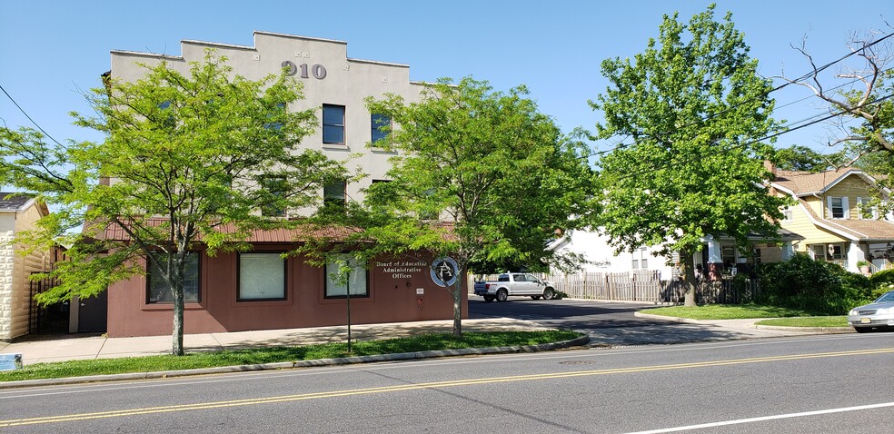 910 4th Ave, Asbury Park, NJ en alquiler - Foto del edificio - Imagen 2 de 10