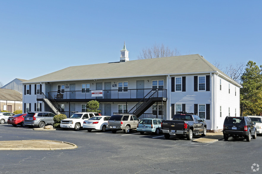 236 Mustang Trl, Virginia Beach, VA en alquiler - Foto del edificio - Imagen 1 de 7