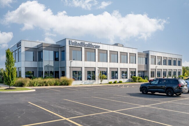 Más detalles de 600 Airborne Pky, Cheektowaga, NY - Oficina en alquiler