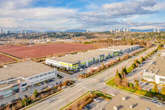 8218 N Fraser Way, Burnaby, BC - VISTA AÉREA  vista de mapa