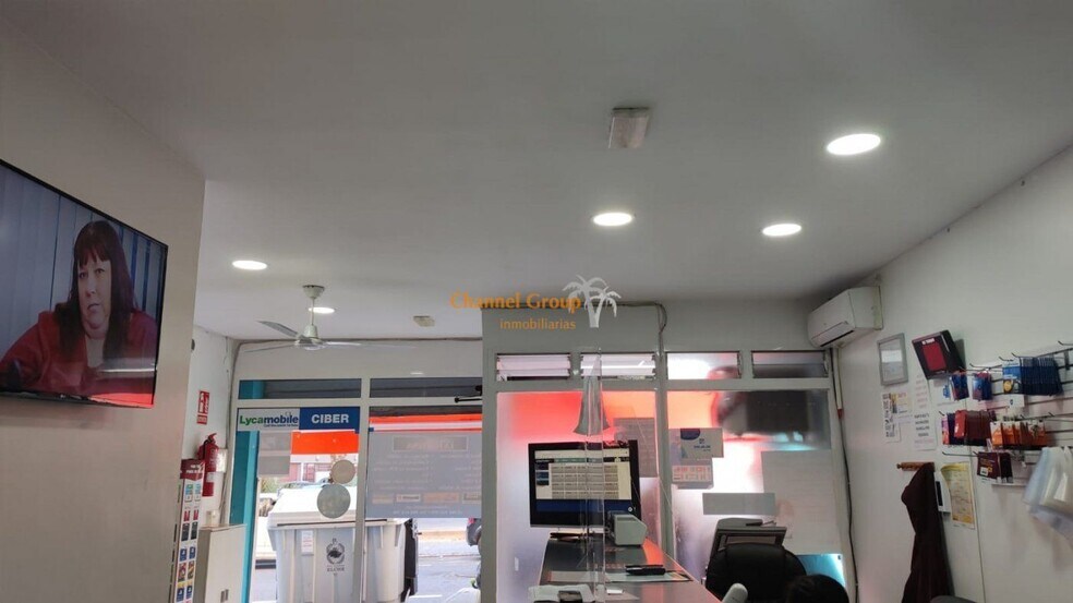 Local en Orihuela en venta - Foto del edificio - Imagen 2 de 5