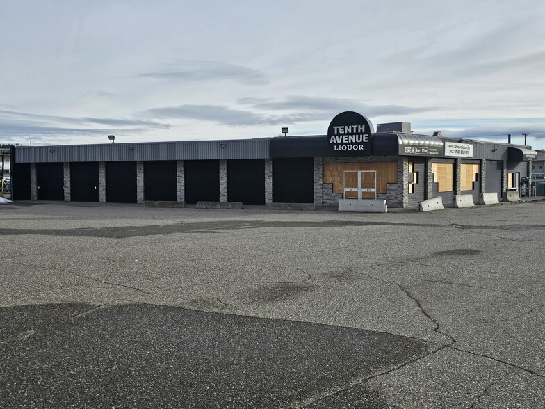 3240 10th ave, Prince George, BC en alquiler - Foto del edificio - Imagen 3 de 9