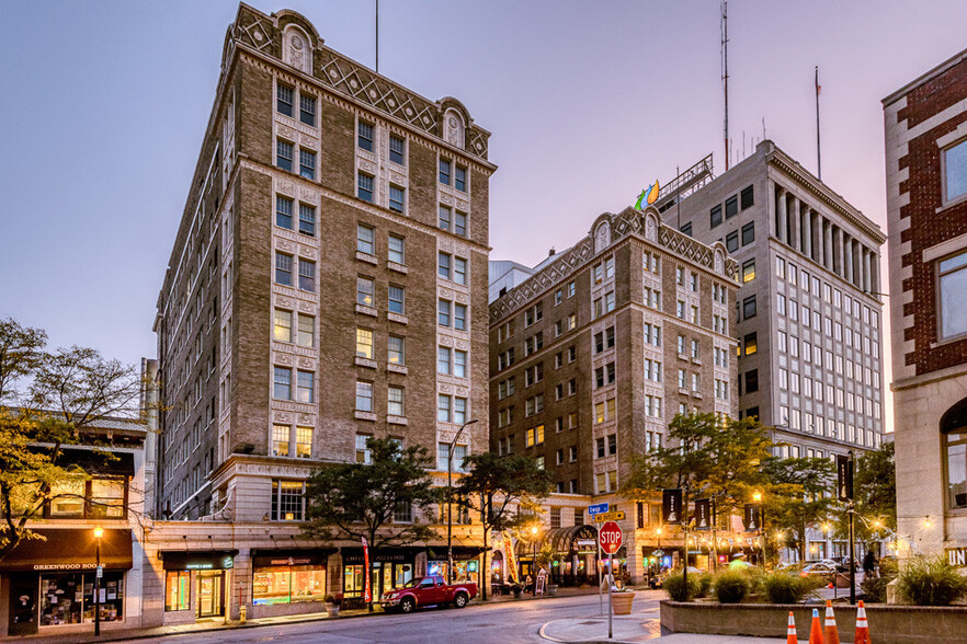 111 East Ave, Rochester, NY en alquiler - Foto del edificio - Imagen 3 de 18