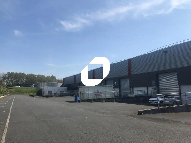 8-10 Avenue D'Oceanie, Les Ulis en alquiler - Foto del edificio - Imagen 3 de 12