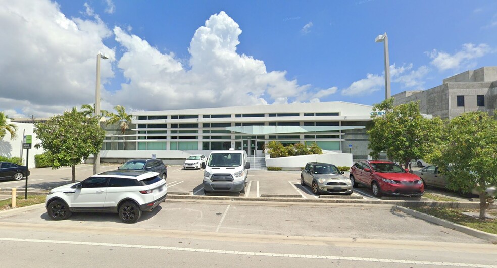 1045 95th St, Bay Harbor Islands, FL en alquiler - Foto del edificio - Imagen 1 de 8