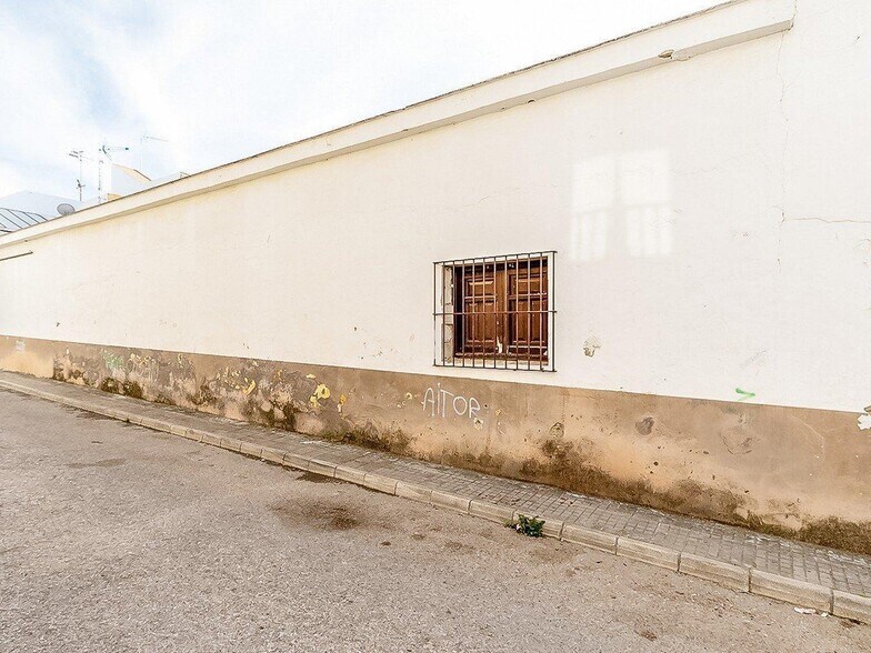 Local en Puerto Serrano, Cádiz en venta - Foto del edificio - Imagen 3 de 13