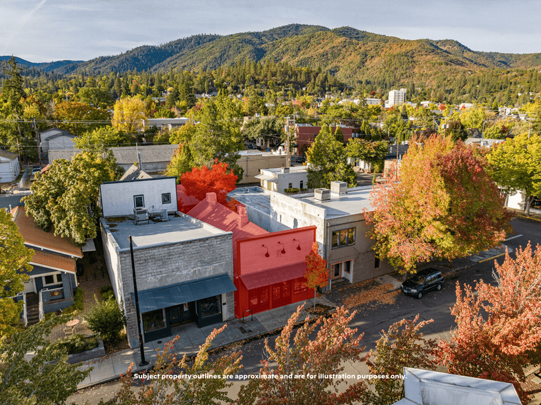 542 A St, Ashland, OR en venta - Foto del edificio - Imagen 3 de 63