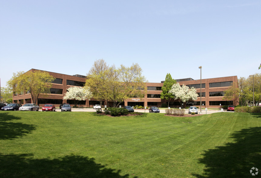 1 S 450 Summit Ave, Oakbrook Terrace, IL en alquiler - Foto del edificio - Imagen 3 de 14