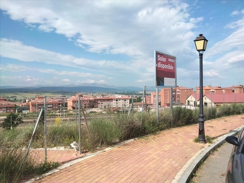 Calle Irlanda, Ávila, Ávila en venta - Plano del sitio - Imagen 3 de 12
