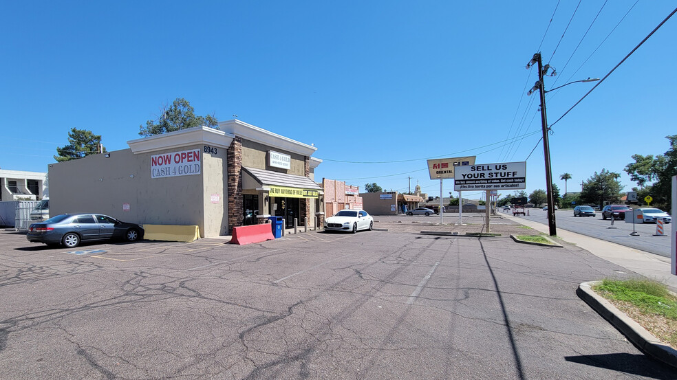 8943 N 43rd Ave, Phoenix, AZ en alquiler - Foto del edificio - Imagen 3 de 3